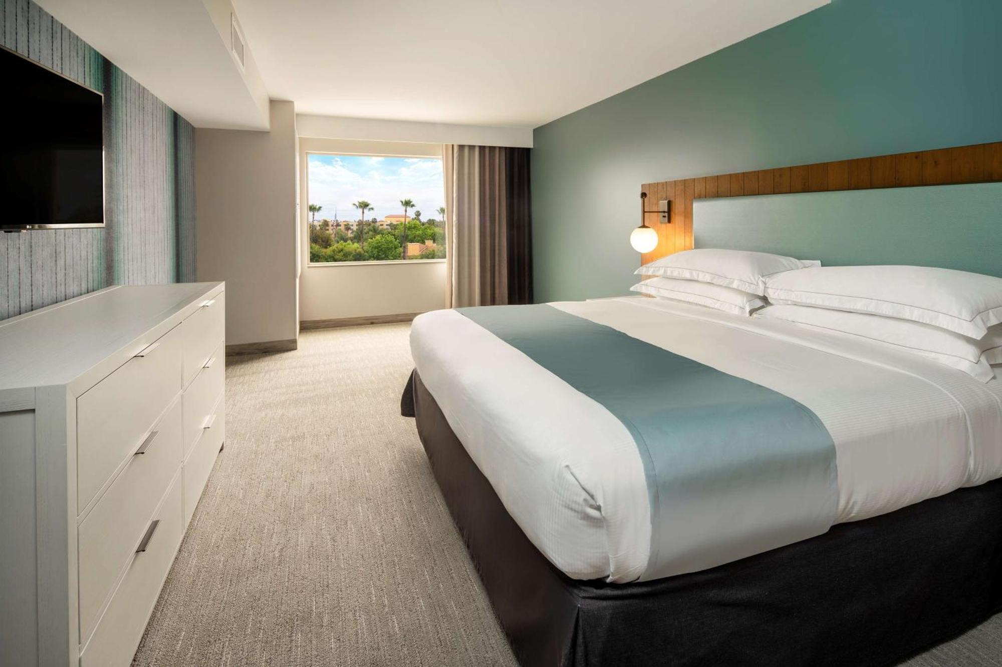ซันโคสต์ พาร์ค โฮเต็ล แอนาไฮม์ แทเพสทรี คอลเลคชั่น บาย ฮิลตัน Hotel ภายนอก รูปภาพ